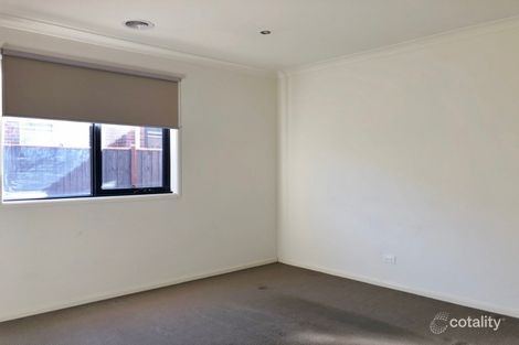 Property photo of 96 Brookwater Parade Lyndhurst VIC 3975