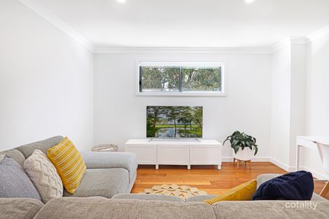 Property photo of 3/6 Sproule Crescent Balgownie NSW 2519