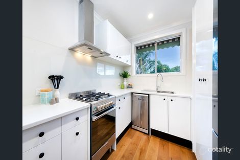 Property photo of 2/5A Gawler Court Mont Albert VIC 3127