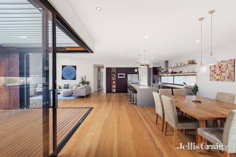 Property photo of 10 Wards Road Monbulk VIC 3793