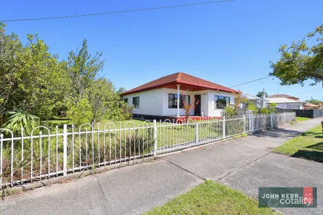 Property photo of 25 York Street Moe VIC 3825