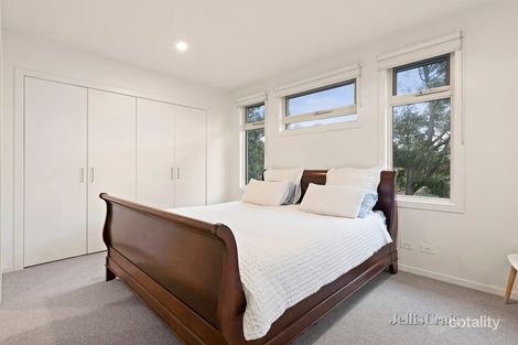 Property photo of 52 Rattray Road Montmorency VIC 3094