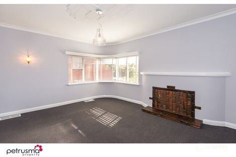 Property photo of 166 Augusta Road Lenah Valley TAS 7008