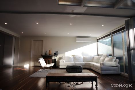 Property photo of 22 Findon Crescent Kew VIC 3101