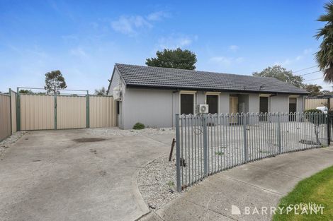 2 Oakes Ct, Sunshine West, VIC 3020