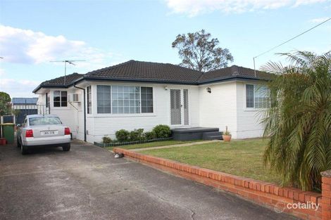 33 Kalora Ave, Fairfield West, NSW 2165