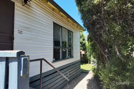 2/13 Charles St, Ringwood East, VIC 3135