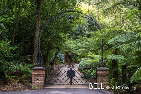Property photo of 2 Aurora Rise Sassafras VIC 3787