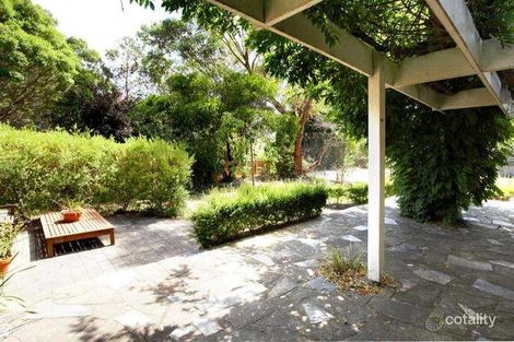 Property photo of 11 Bright Crescent Mount Eliza VIC 3930