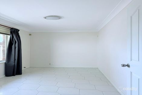 Property photo of 10 Aintree Close Casula NSW 2170