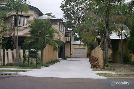 2/313 Riding Rd, Balmoral, QLD 4171