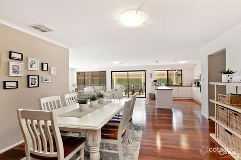 Property photo of 17 Rowe Circuit Walkley Heights SA 5098