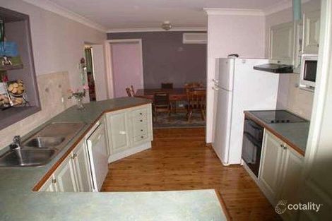 Property photo of 10 Danella Street The Oaks NSW 2570