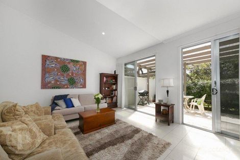 Property photo of 2/1 Robbins Street Corinda QLD 4075