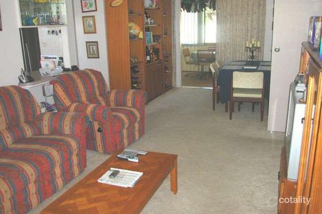Property photo of 51 Greenmeadows Crescent Toongabbie NSW 2146