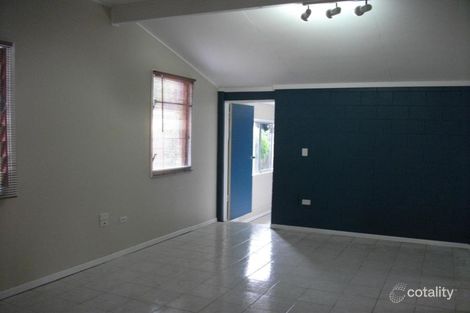 Property photo of 18 Best Street Yorkeys Knob QLD 4878