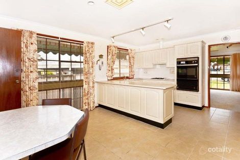 Property photo of 14 Dandenong Close Bossley Park NSW 2176