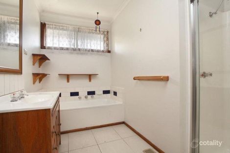 Property photo of 4 Aminga Court Croydon VIC 3136