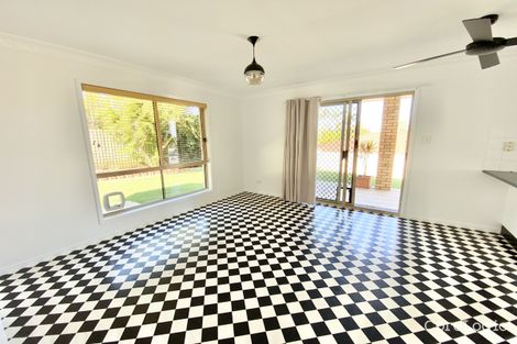 Property photo of 37 Chesterfield Crescent Wellington Point QLD 4160