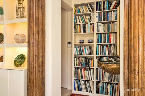 Property photo of 21/66-66A Darling Point Road Darling Point NSW 2027