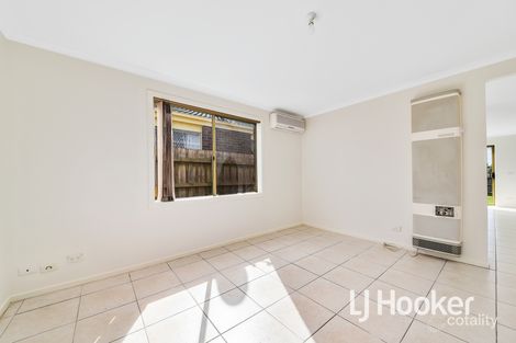 Property photo of 14 Oakman Way Hampton Park VIC 3976