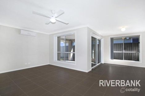 Property photo of 15 Carpenter Street Elderslie NSW 2570
