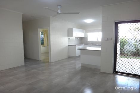 Property photo of 2/14 Mazlin Street Edge Hill QLD 4870