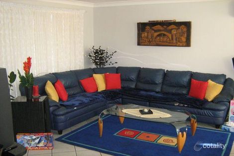 Property photo of 13 Fortinbras Close Rosemeadow NSW 2560