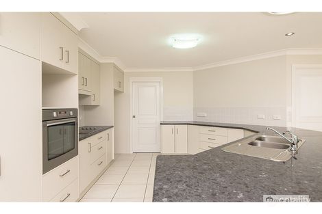 Property photo of 32 Conway Court Gracemere QLD 4702