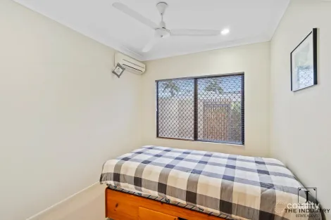 Property photo of 1 Hulbert Street Trinity Park QLD 4879