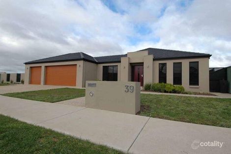 Property photo of 39 Faversham Avenue Lake Gardens VIC 3355