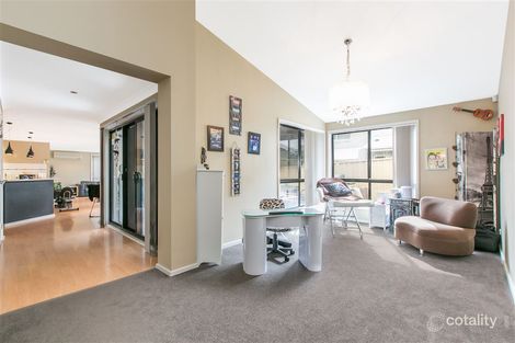 Property photo of 38 Ashburton Drive Albion Park NSW 2527