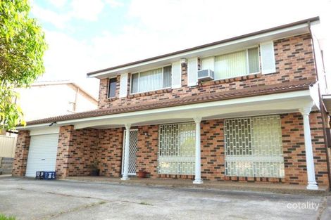 25 Canberra St, St Johns Park, NSW 2176