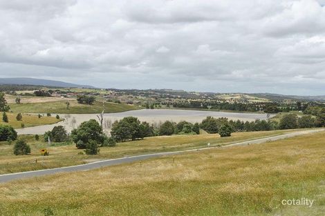 2 Grenfell Cl, Wallan, VIC 3756