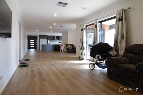 Property photo of 3 Plugges Street Mernda VIC 3754