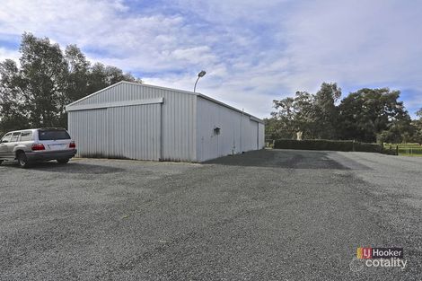 Property photo of 101 Peaceful Waters Drive Barragup WA 6209
