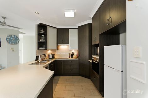 Property photo of 11 Hillock Crescent Bushland Beach QLD 4818