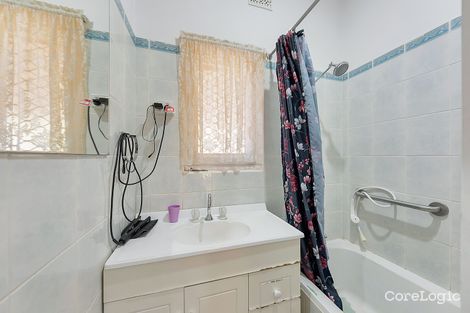 Property photo of 4 Chaddenwick Road Elizabeth Vale SA 5112