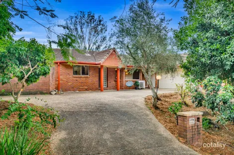 Property photo of 6 Tuckett Street Kenmore Hills QLD 4069