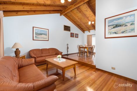 Property photo of 34 Hurlstone Crescent Mill Park VIC 3082