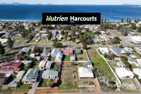 32 Walmsley St, Castletown, WA 6450