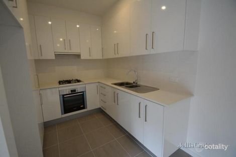 1/31 Lane Cres, Reservoir, VIC 3073