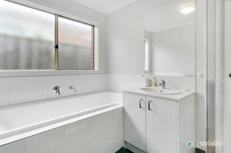 Property photo of 4 Harmsworth Avenue Langwarrin VIC 3910