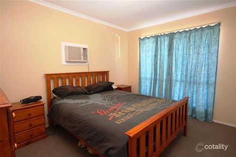 Property photo of 33 Eira Crescent Edens Landing QLD 4207