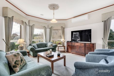 Property photo of 6 Horizon Court Gisborne VIC 3437