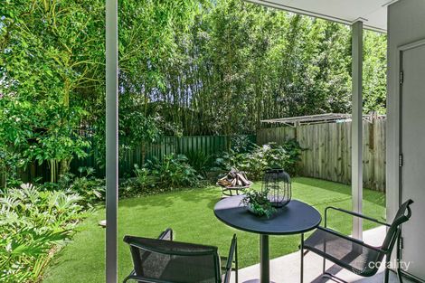 2/105 Falconer St, Southport, QLD 4215