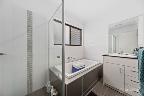 Property photo of 3 Molyu Court Mount Warren Park QLD 4207