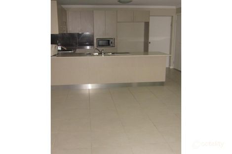 Property photo of 8/6-11 Parkside Crescent Campbelltown NSW 2560