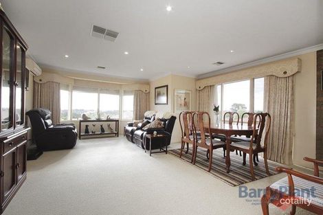 Property photo of 5 Julius Court Berwick VIC 3806