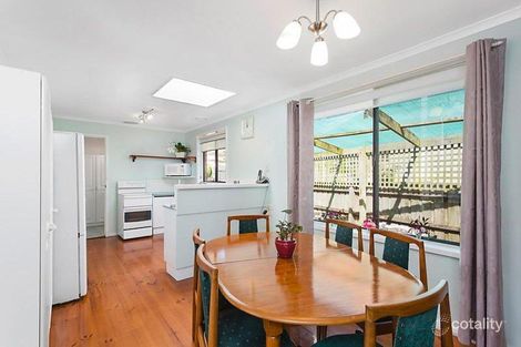 Property photo of 37 Seaview Avenue St Leonards VIC 3223